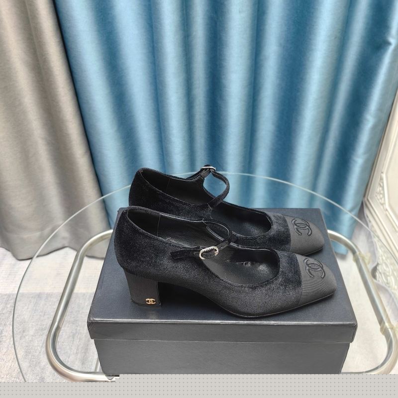 Ch*el high heels